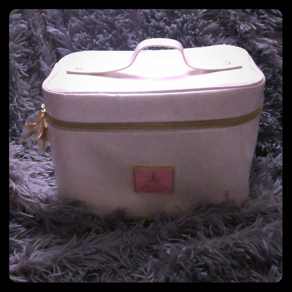 Jeffree Star (SOLD OUT)